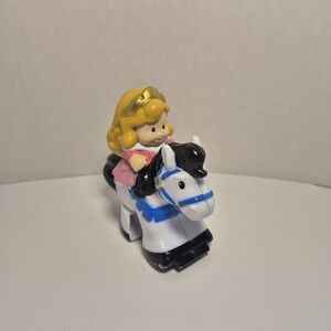 Fisher Price Little People Klip Klop Aurora Sleeping Beauty Disney Princess